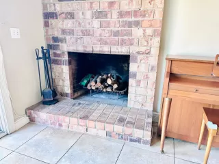 Photo #3: 223007837 Listing