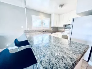 Photo #5: 223007837 Listing