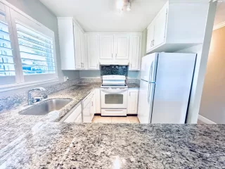 Photo #6: 223007837 Listing