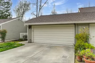 Photo #1: 223007986 Listing