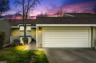 Photo #2: 223007986 Listing