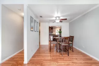 Photo #6: 223007986 Listing