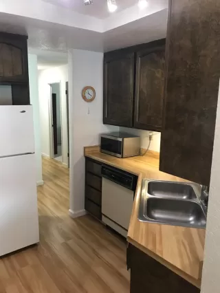 Photo #5: 223008364 Listing 