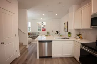 Photo #6: 223008588 Listing 