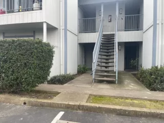 Photo #1: 223008700 Listing