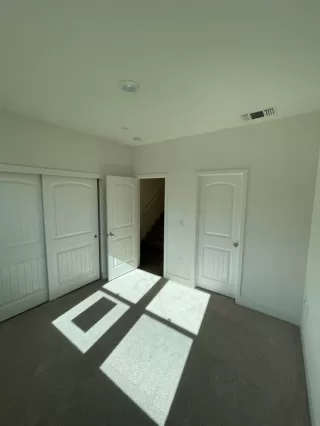 Photo #4: 223008973 Listing 