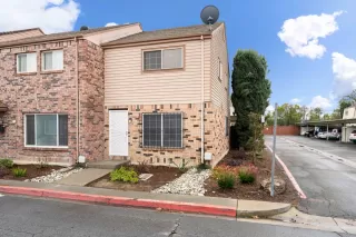 Photo #1: 223009100 Listing 