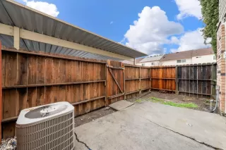 Photo #6: 223009100 Listing 