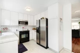 Photo #4: 223009280 Listing