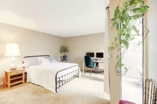 Photo #5: 223009280 Listing