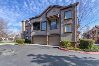 Photo #1: 223010727 Listing 