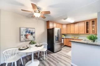 Photo #5: 223010731 Listing 