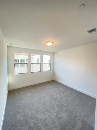 Photo #6: 223011393 Listing