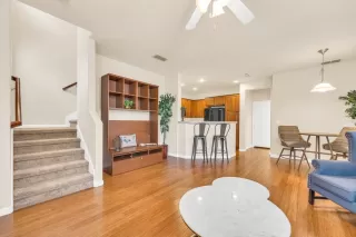 Photo #3: 223011444 Listing 