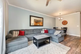 Photo #6: 223011642 Listing