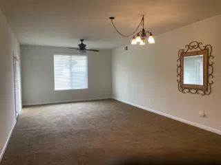 Photo #1: 223011947 Listing