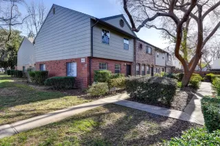 Photo #3: 223011991 Listing 
