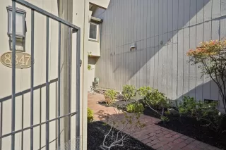 Photo #1: 223012088 Listing 