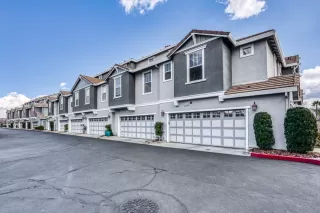 Photo #1: 223012317 Listing 