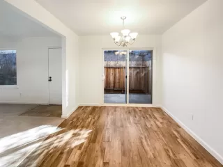 Photo #1: 223012898 Listing 