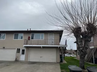 Photo #2: 223013098 Listing