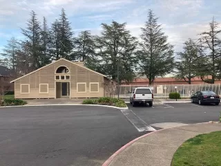 Photo #2: 223013512 Listing 