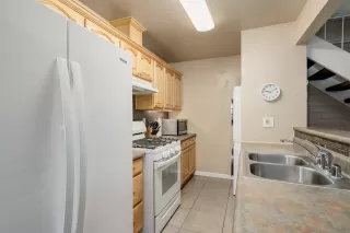 Photo #3: 223013699 Listing 