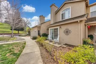 Photo #3: 223014163 Listing