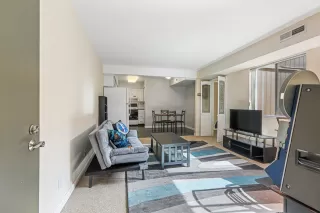 Photo #4: 223014270 Listing