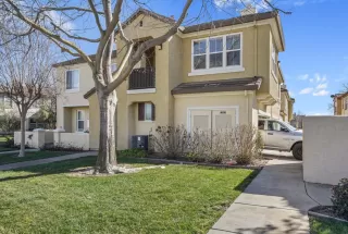 Photo #2: 223014369 Listing