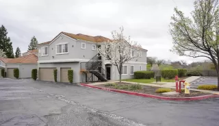 Photo #1: 223014872 Listing 