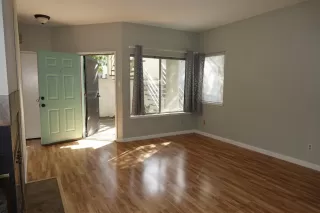 Photo #4: 223015030 Listing 