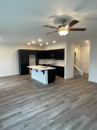 Photo #2: 223015529 Listing 