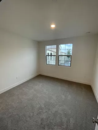 Photo #6: 223015529 Listing 