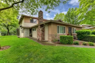 Photo #1: 223015621 Listing