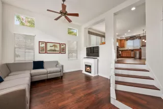 Photo #3: 223015676 Listing