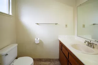 Photo #5: 223015688 Listing 