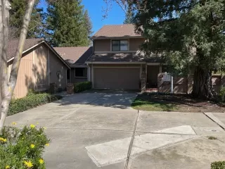 Photo #1: 223016019 Listing 