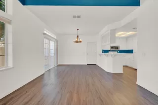 Photo #3: 223016590 Listing 