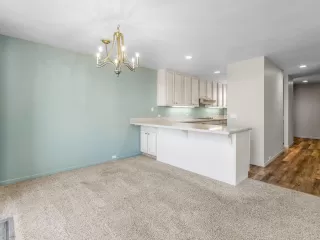 Photo #6: 223016726 Listing