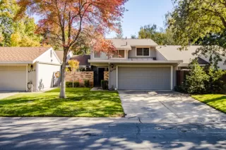 Photo #1: 223016743 Listing 