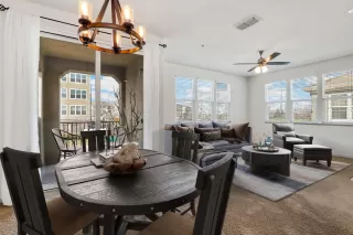 Photo #4: 223017403 Listing 