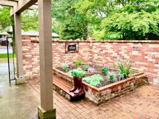 Photo #1: 223018549 Listing 