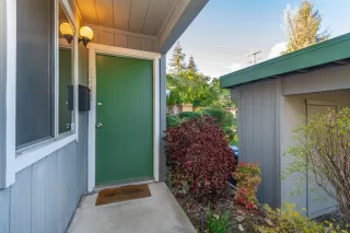 Photo #4: 223019354 Listing