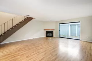 Photo #5: 223019961 Listing