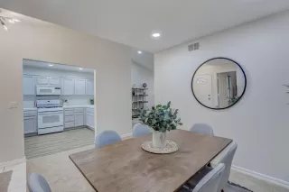 Photo #5: 223020005 Listing