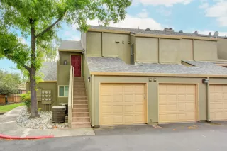 Photo #4: 223020106 Listing