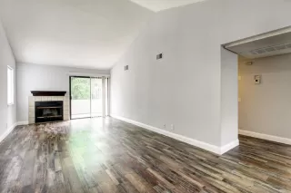 Photo #6: 223020106 Listing