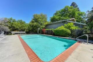 More Details about MLS # 223020213 : 230 FORESTHILL AVE #A