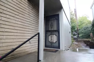 Photo #1: 223020213 Listing 